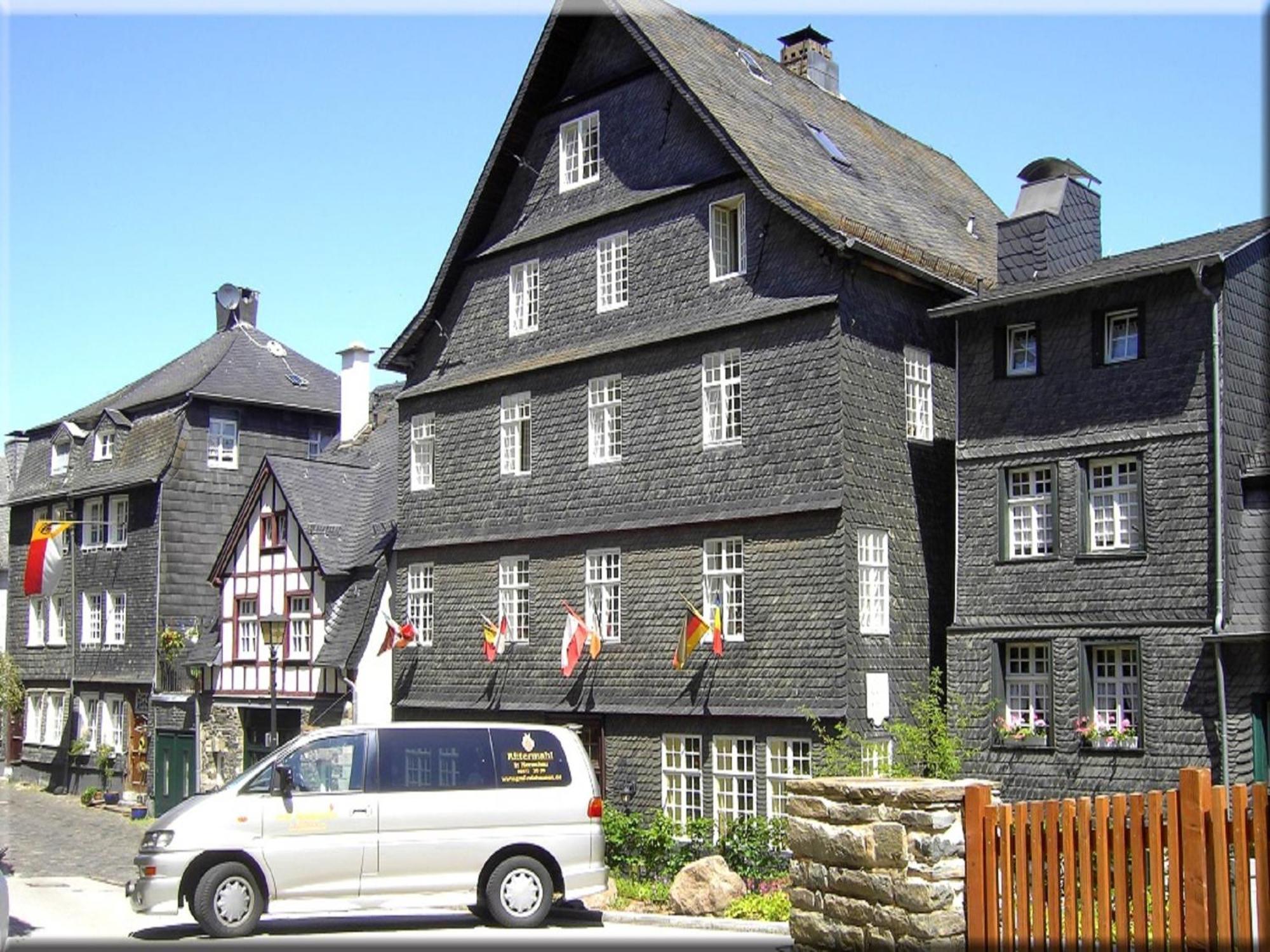 Hotel Graf Rolshausen Monschau Esterno foto