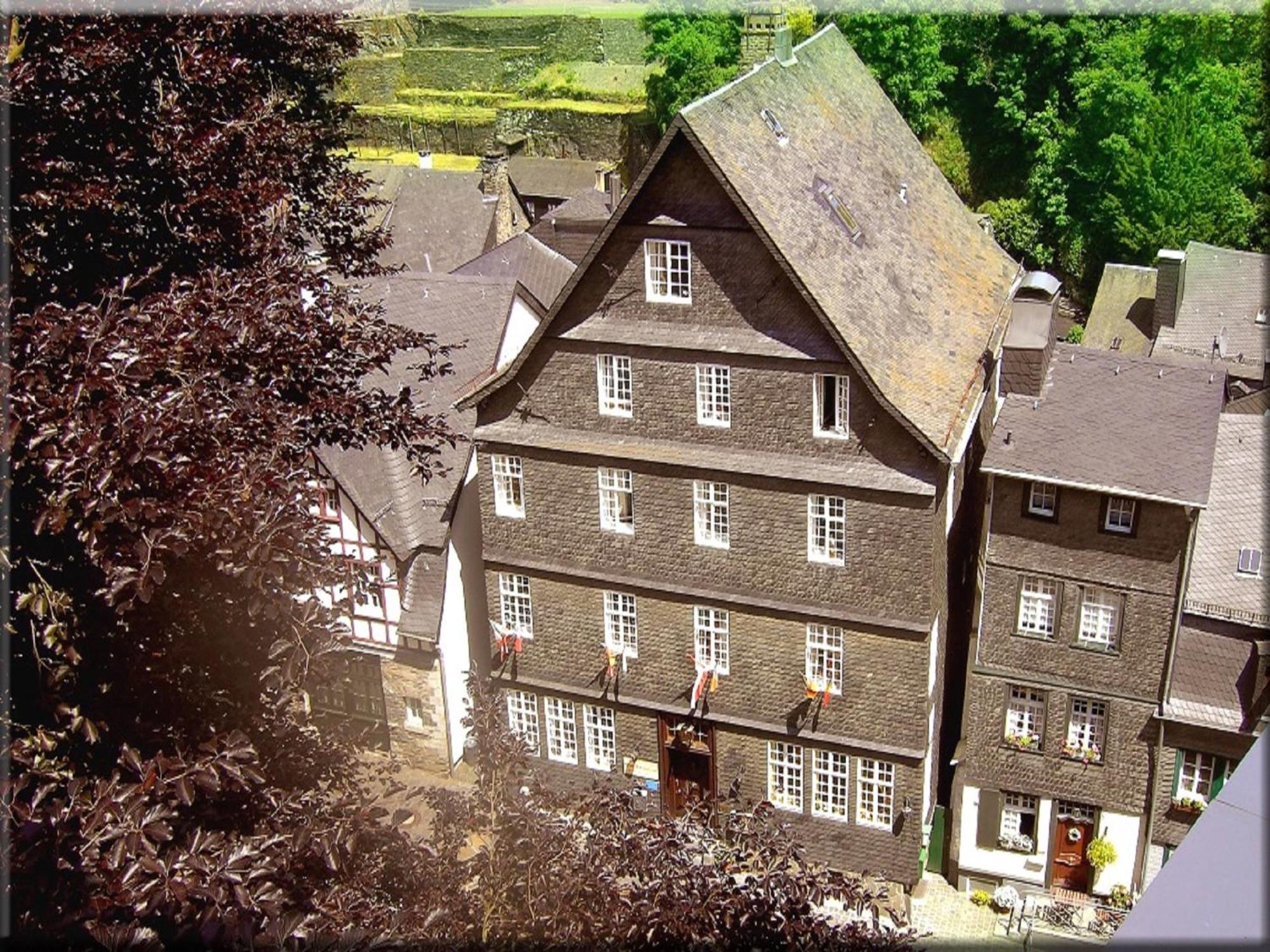 Hotel Graf Rolshausen Monschau Esterno foto