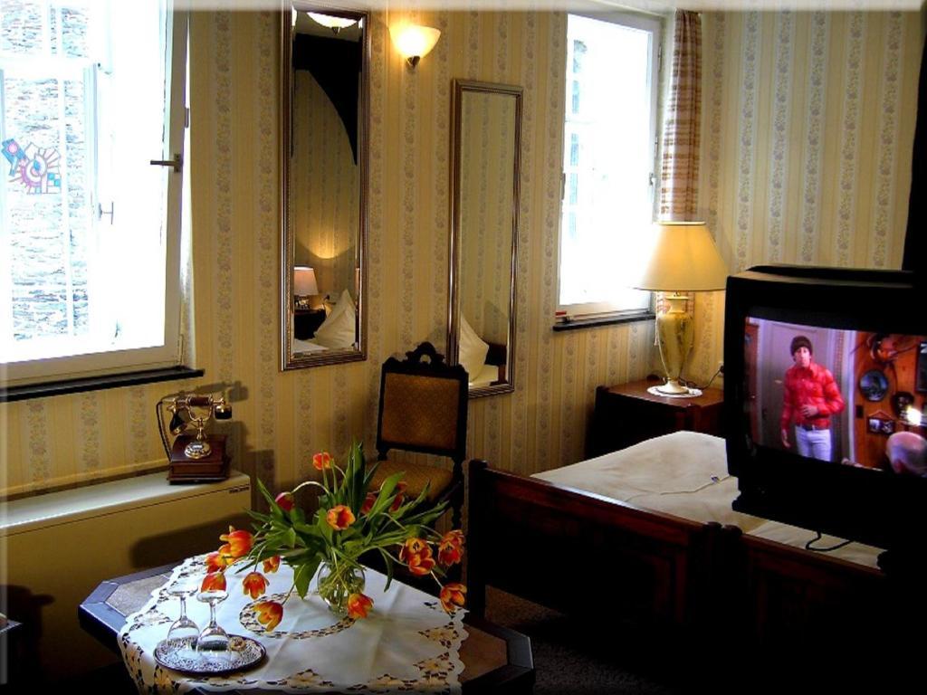 Hotel Graf Rolshausen Monschau Camera foto