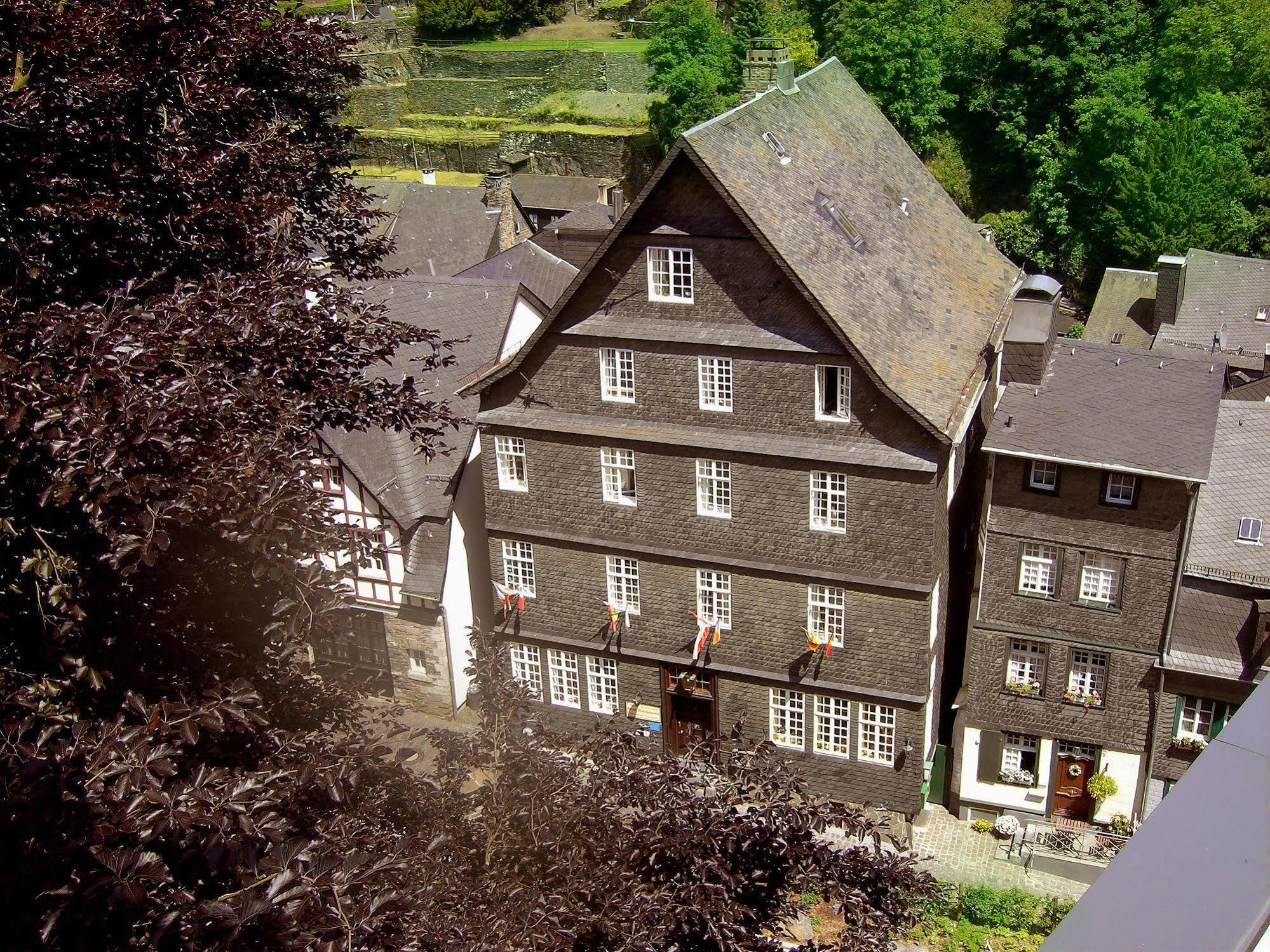 Hotel Graf Rolshausen Monschau Esterno foto
